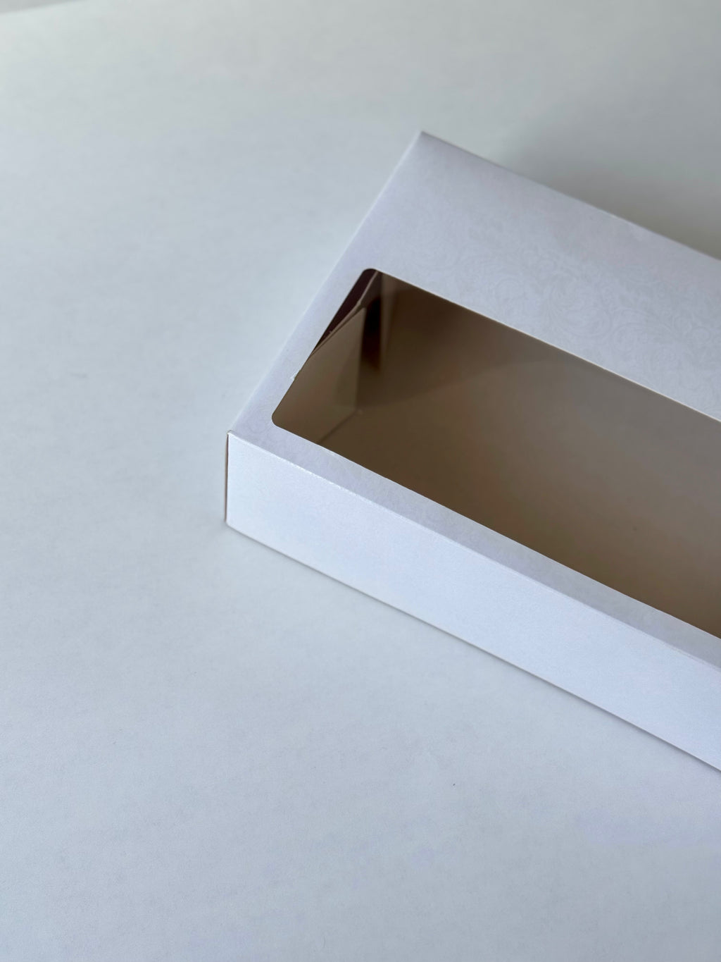 Caja BO Trama con ventana