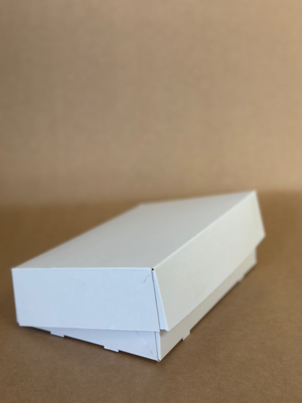 Caja pastas interior plata